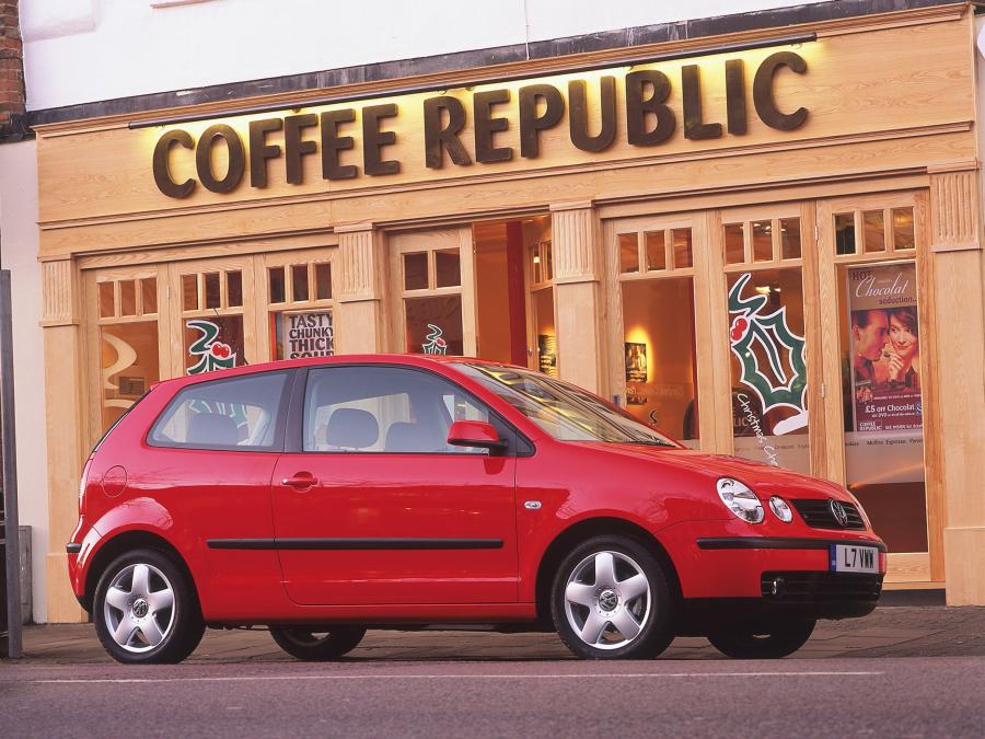  Volkswagen Polo 2002 года  (фото 5 из 31)